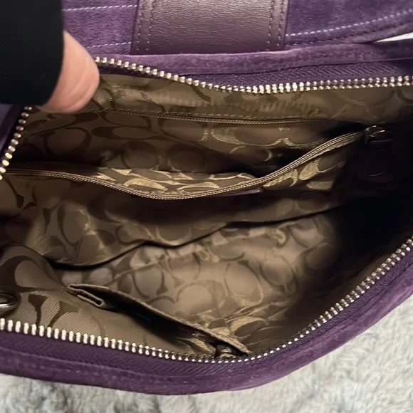 Coach Purple Suede Shoulder Bag - Picture 6 of 10